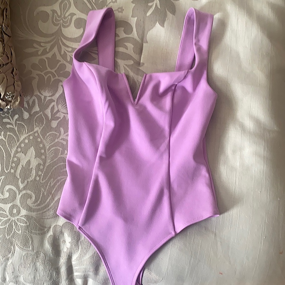 LAVENDER PLUNGE BODYSUIT